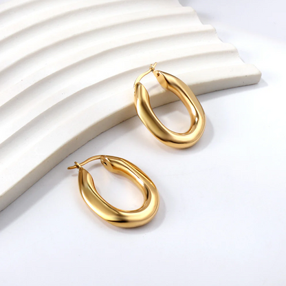 Zayna - Hoop Earrings