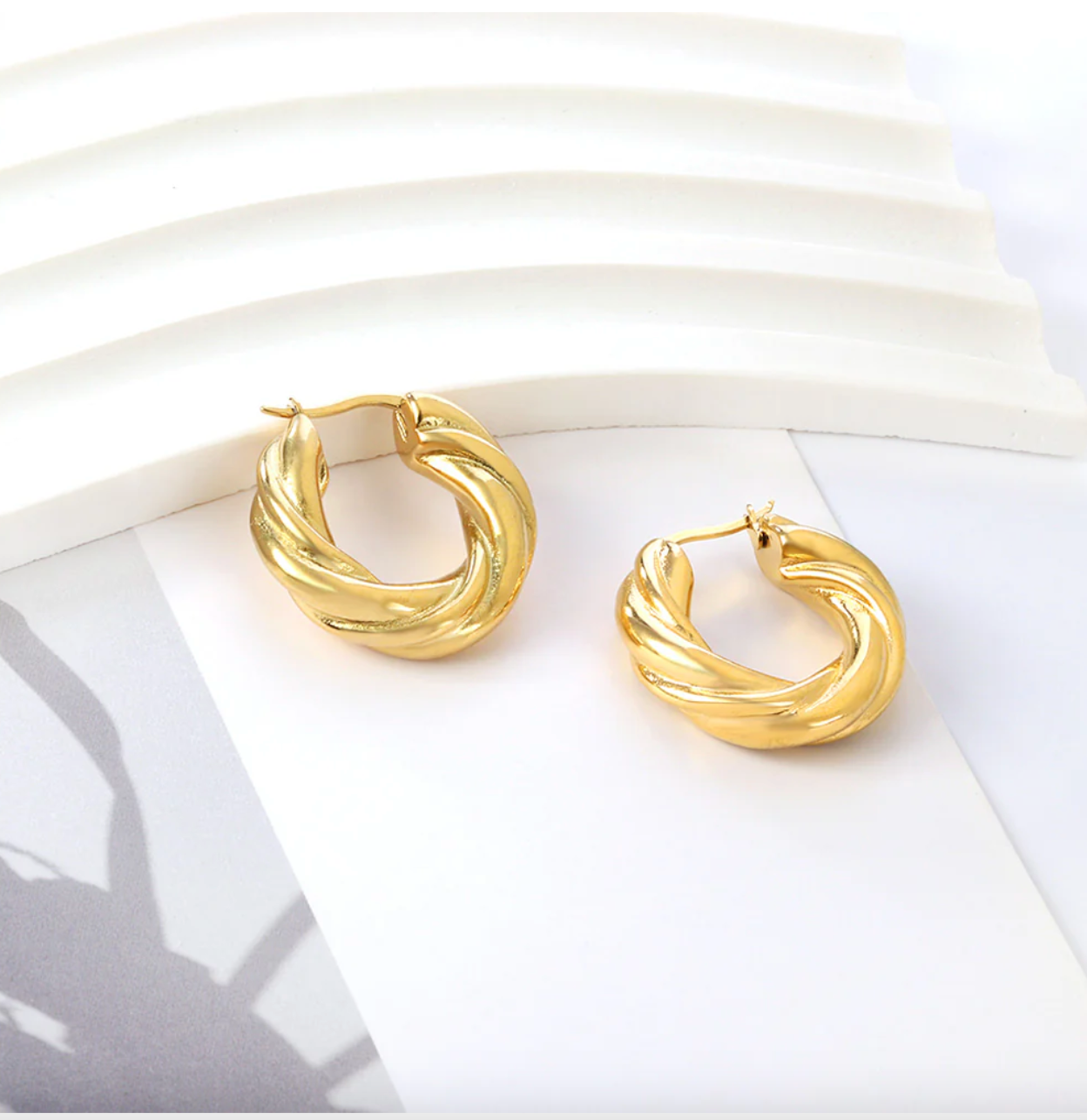 Zara - Twist Hoops